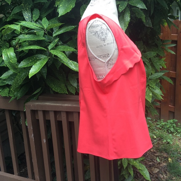 Modcloth sleeveless blouse in size 2X. - Picture 4 of 13